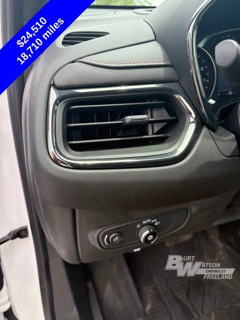 Used 2024 Chevrolet Equinox RS FWD image 11