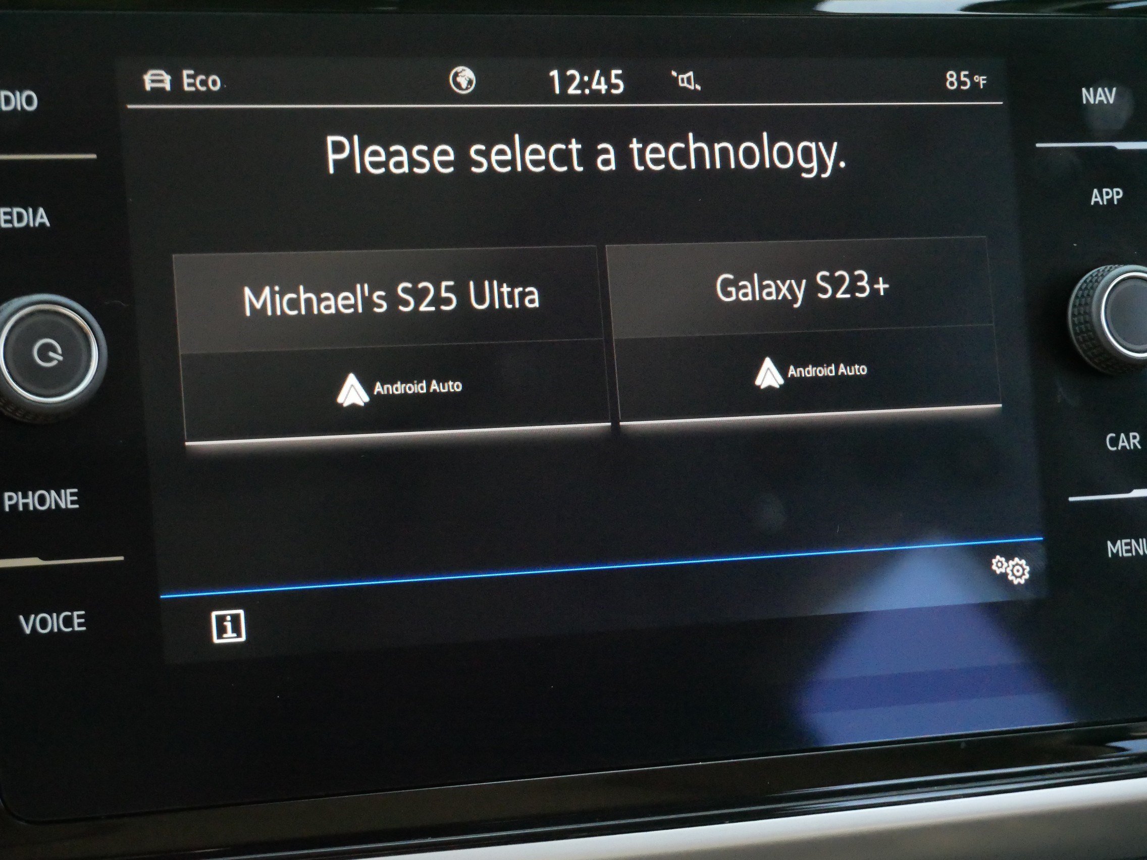 Certified 2023 Volkswagen Atlas SEL AWD/4WD image 30
