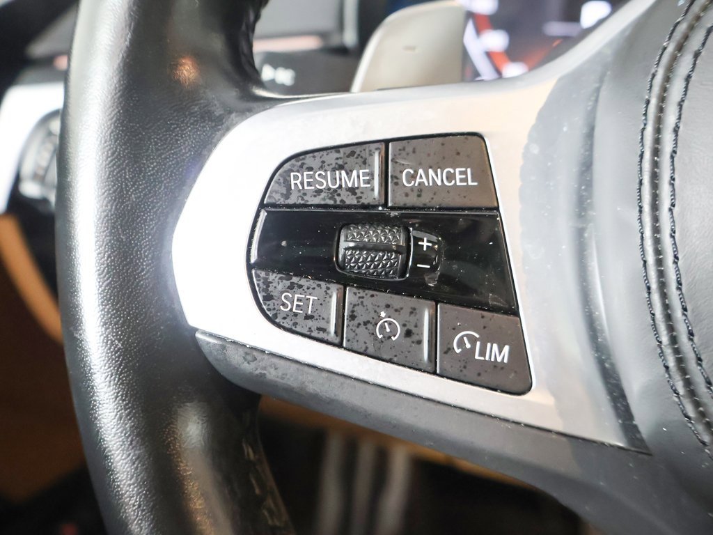 Used 2023 BMW M550i xDrive w/ Shadowloine Package image 42