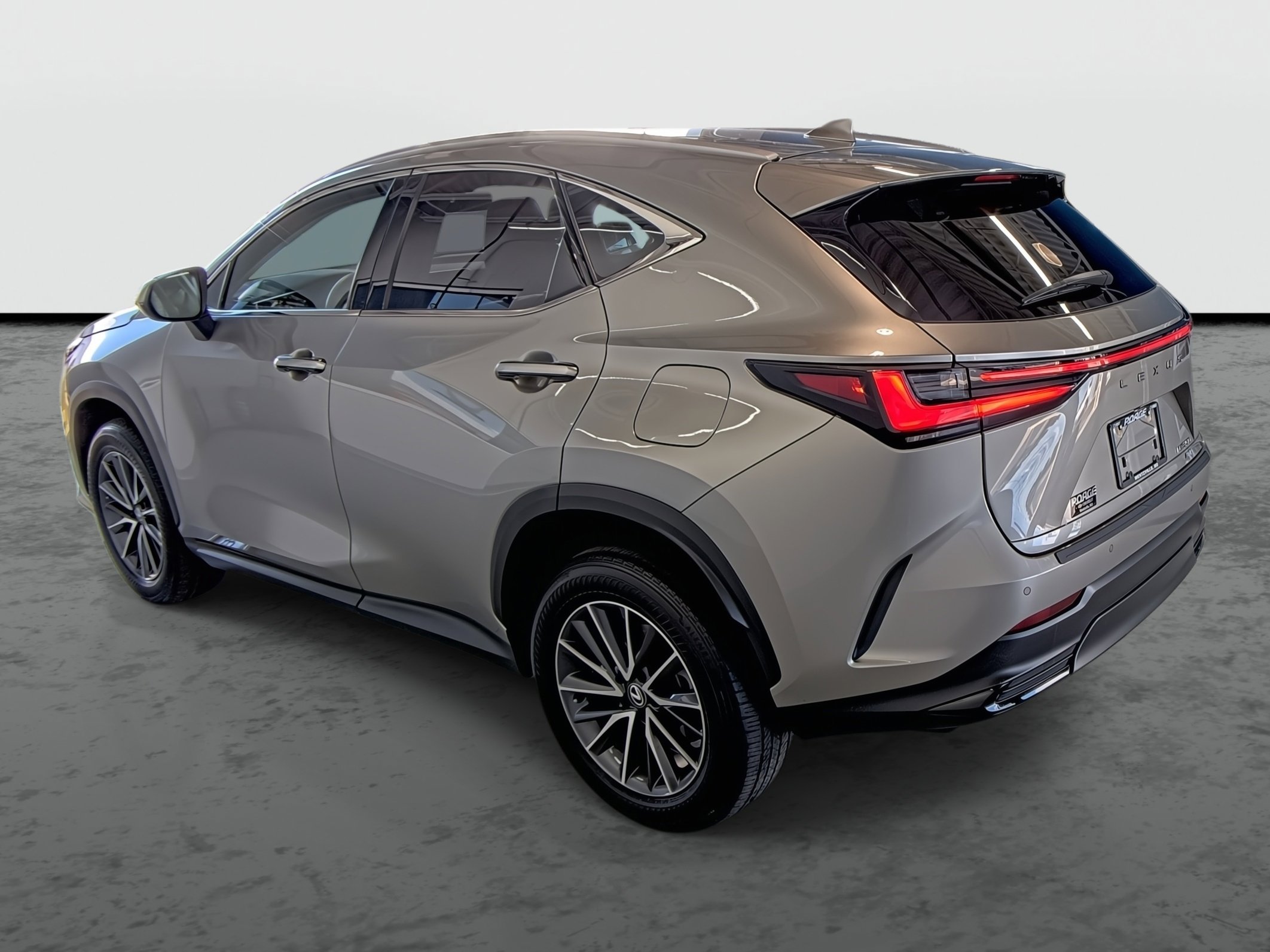 Used 2025 Lexus NX 350 AWD w/ Accessory Package (2T) image 11