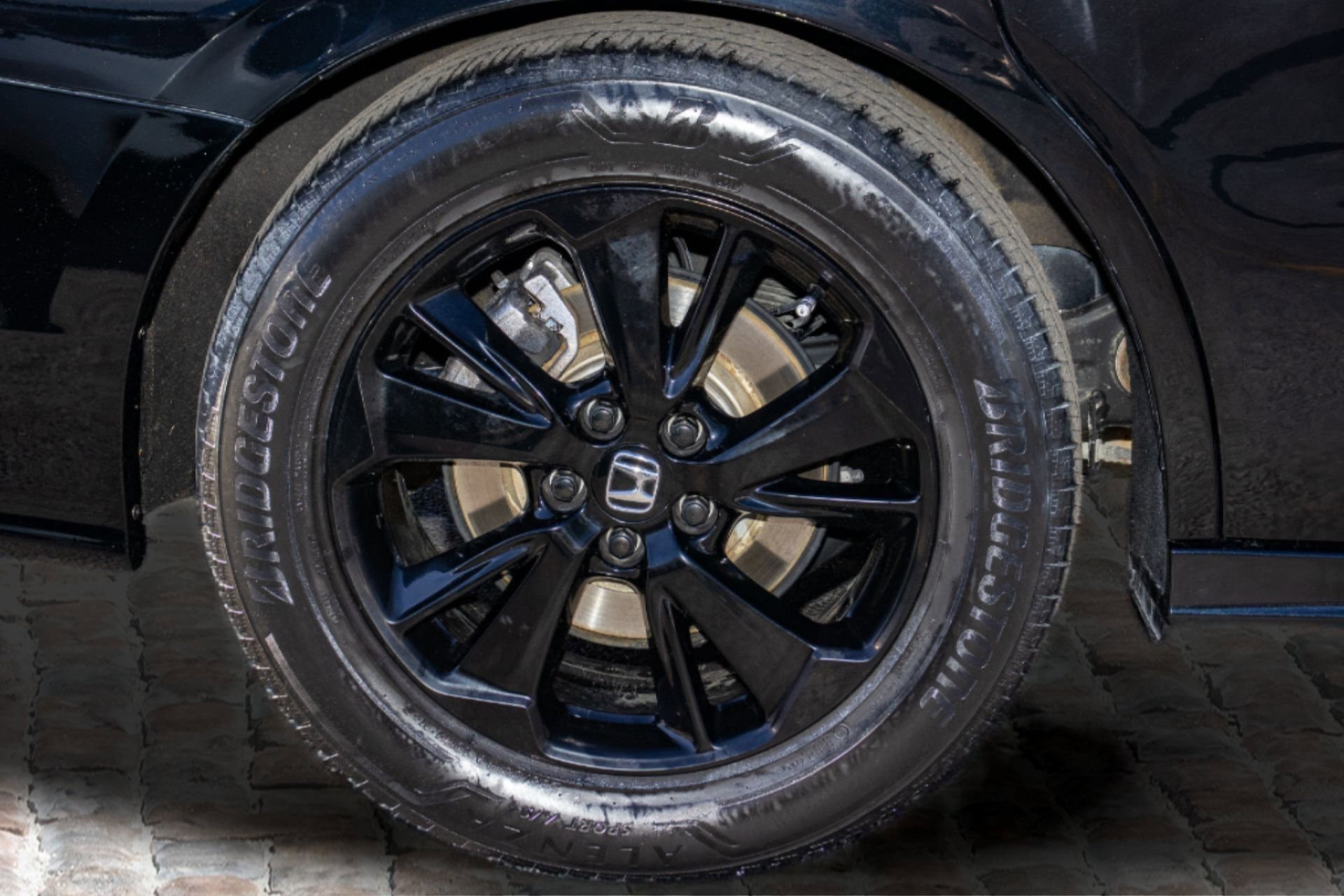 Certified 2024 Honda Odyssey Sport image 39