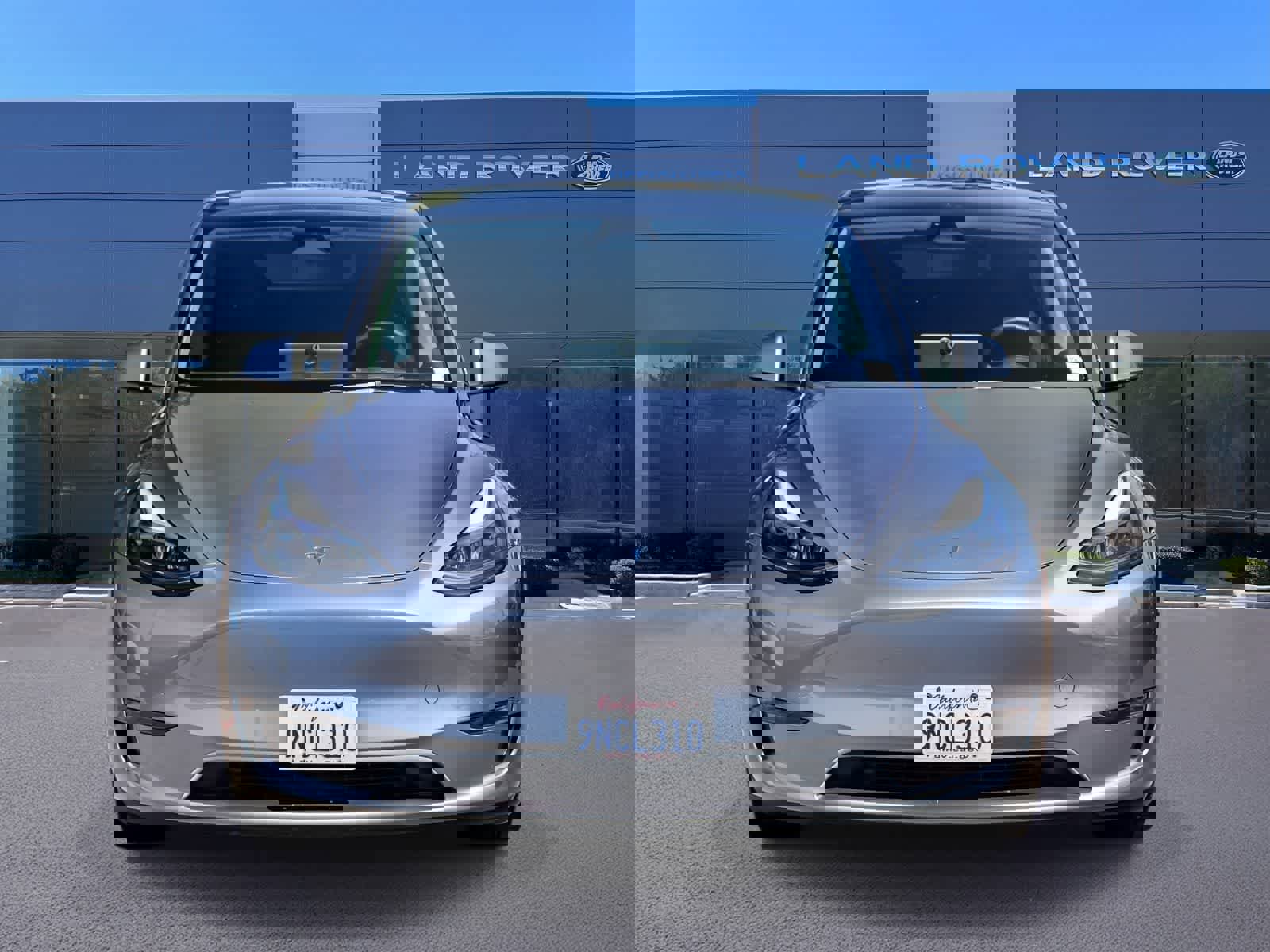 Used 2024 Tesla Model Y Long Range image 2