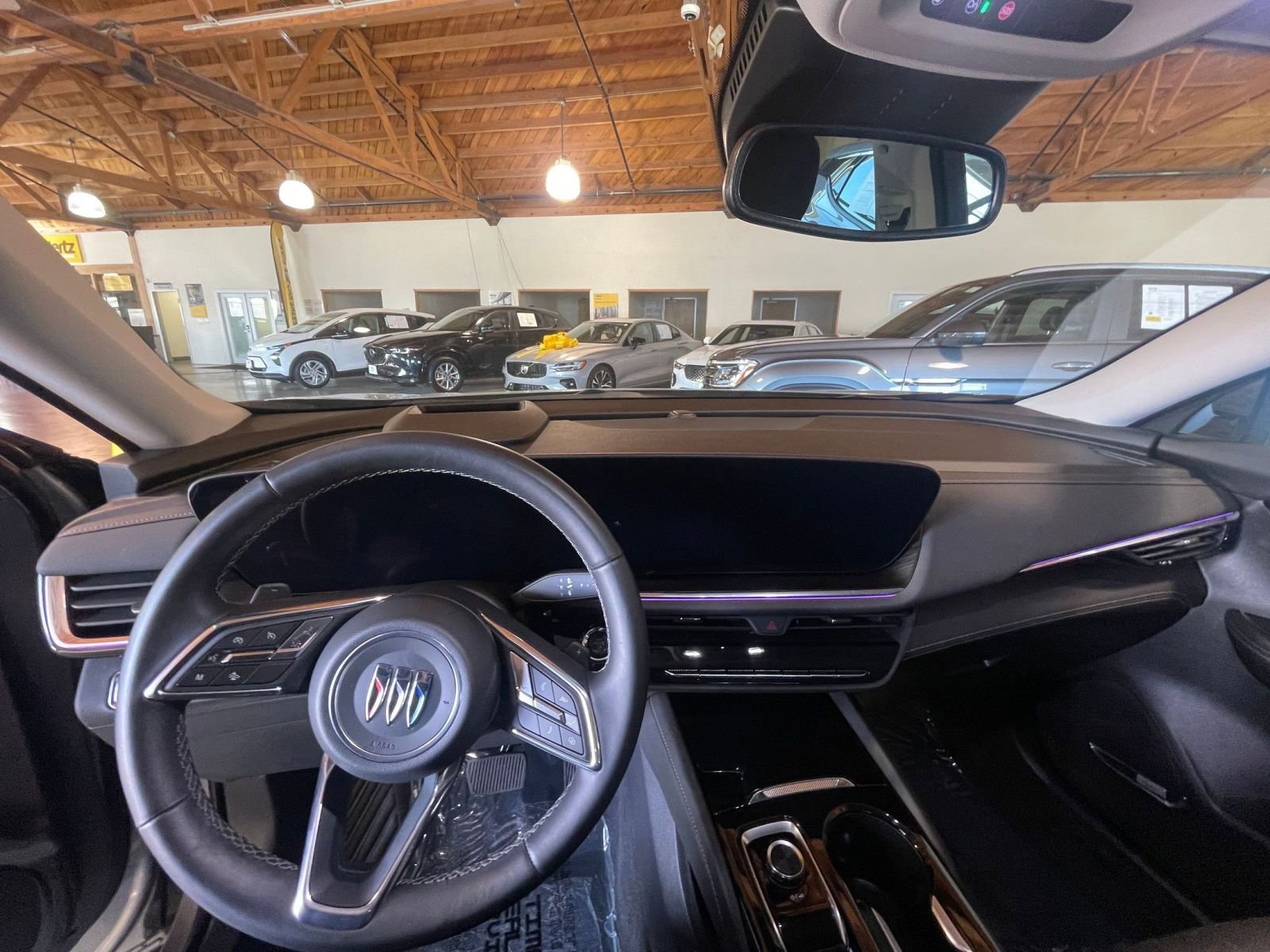 Used 2024 Buick Envision Preferred image 34