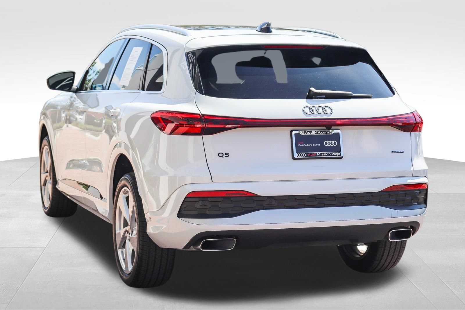 Certified 2025 Audi Q5 Premium w/ Premium Plus AWD/4WD image 5