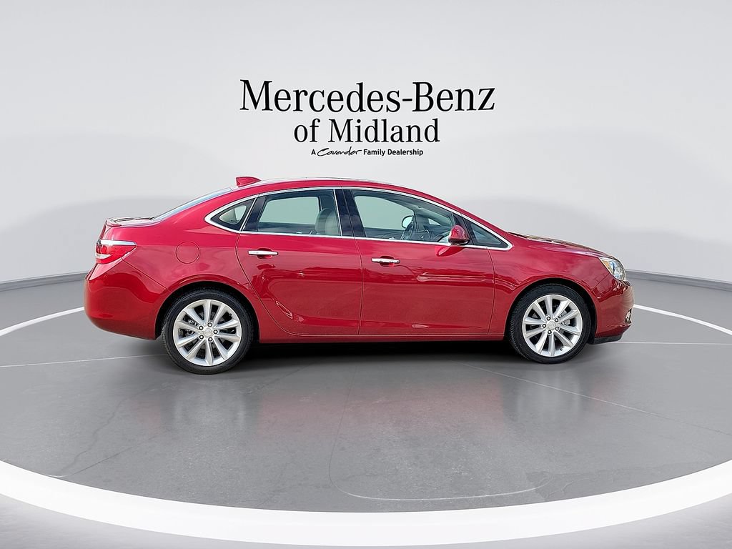 Used 2017 Buick Verano Leather w/ Experience Buick Package FWD image 9