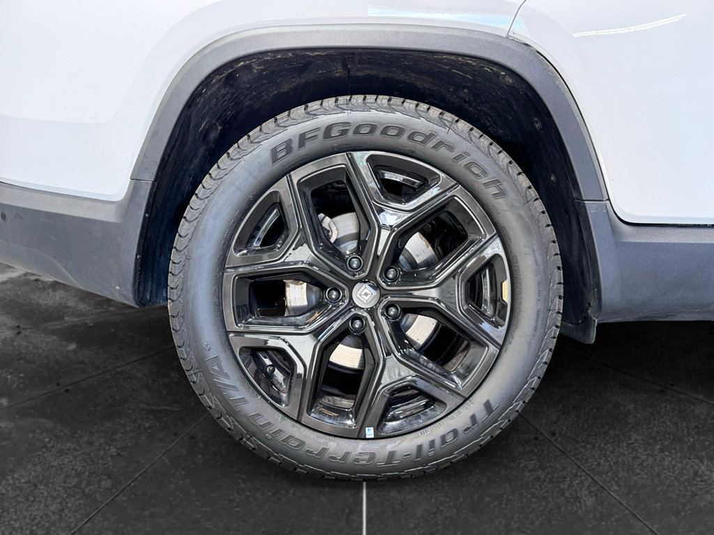 Used 2024 Rivian R1T Adventure Dual AWD/4WD image 35