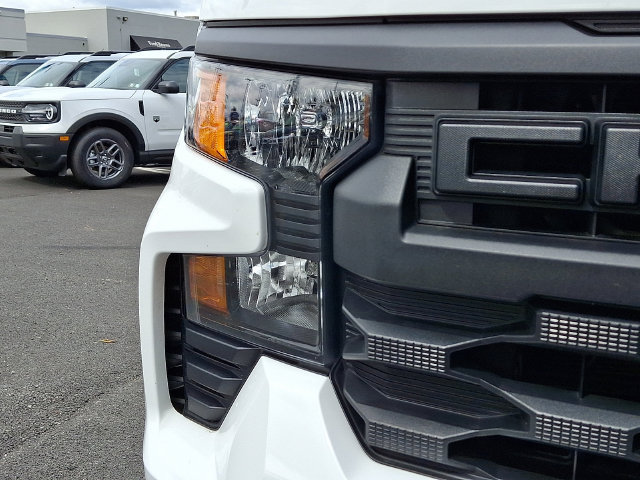 Used 2025 Chevrolet Silverado 1500 W/T w/ WT Value Package AWD/4WD image 11