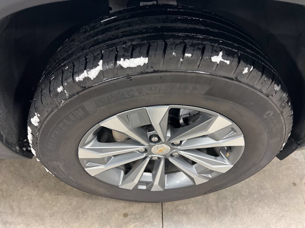 Certified 2025 Chevrolet Equinox LT AWD/4WD image 18