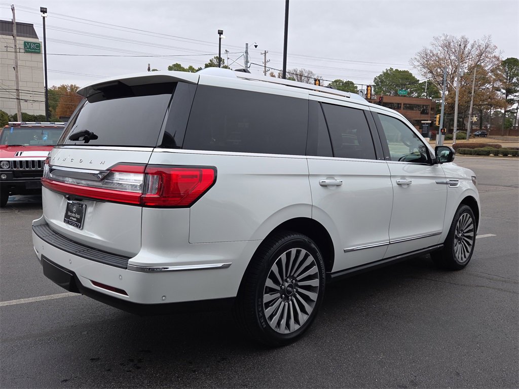 Used 2020 Lincoln Navigator Reserve w/ Luxury Package image 5