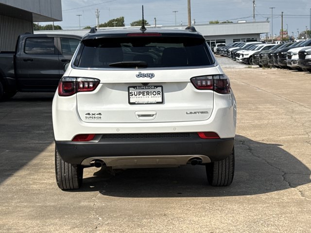 Used 2023 Jeep Compass Limited AWD/4WD image 3