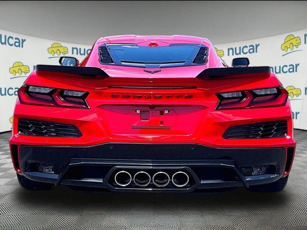Used 2023 Chevrolet Corvette Z06 RWD image 5