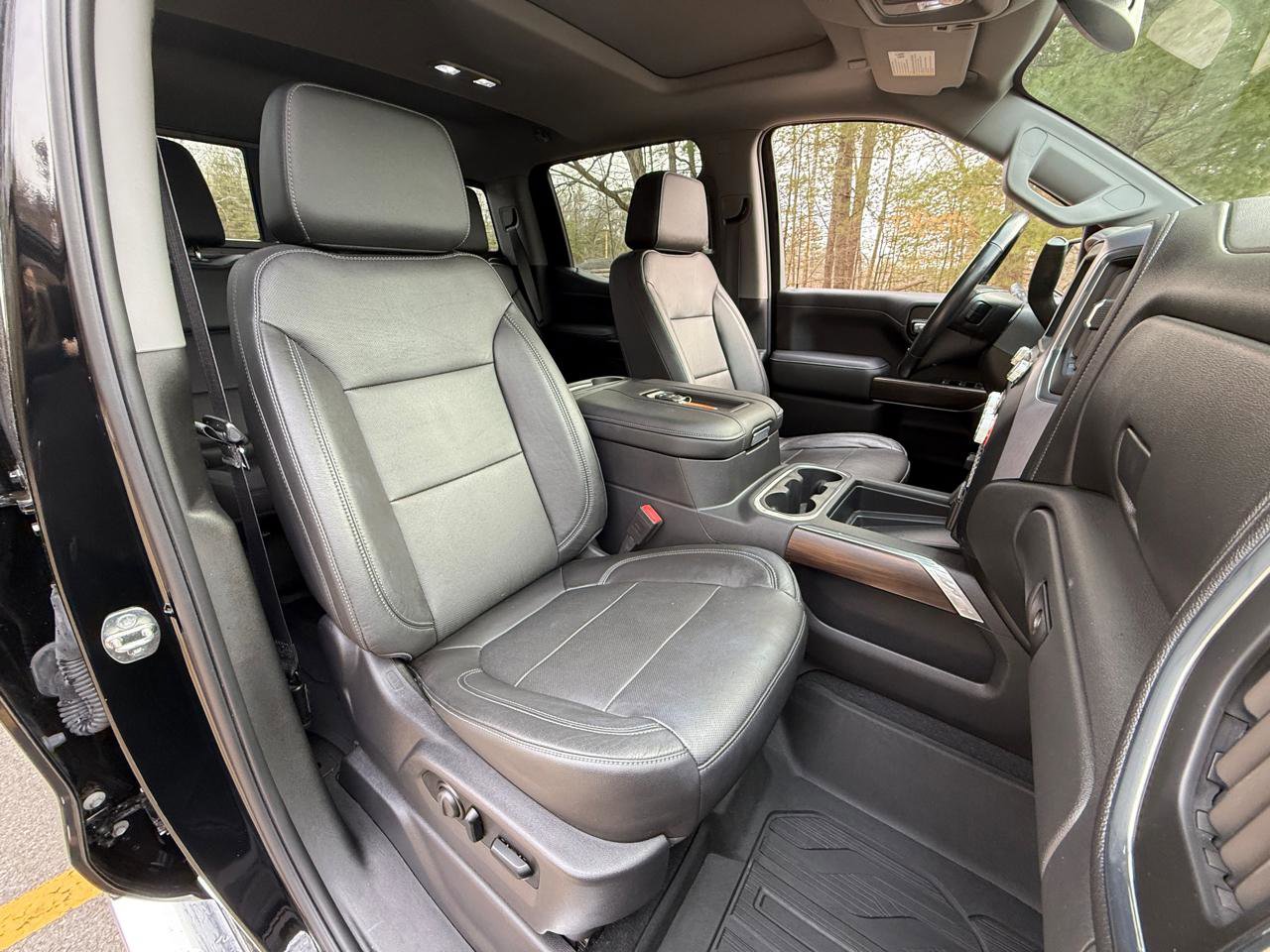 Used 2019 GMC Sierra 1500 SLT w/ SLT Premium Plus Package image 31