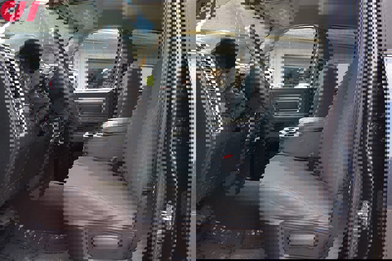 Used 2015 RAM 1500 Classic SLT image 10