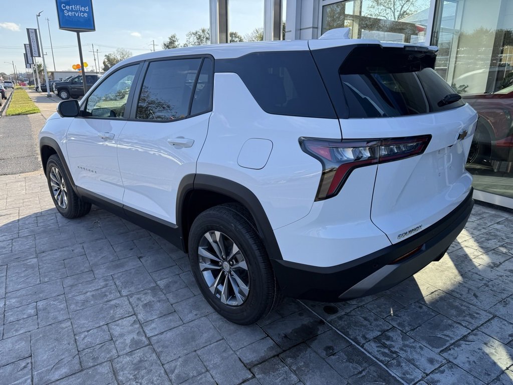 New 2026 Chevrolet Equinox LT w/ Safety and Technology Package image 2