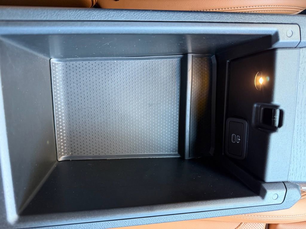 Used 2024 BMW 440i xDrive Convertible w/ Premium Package image 24