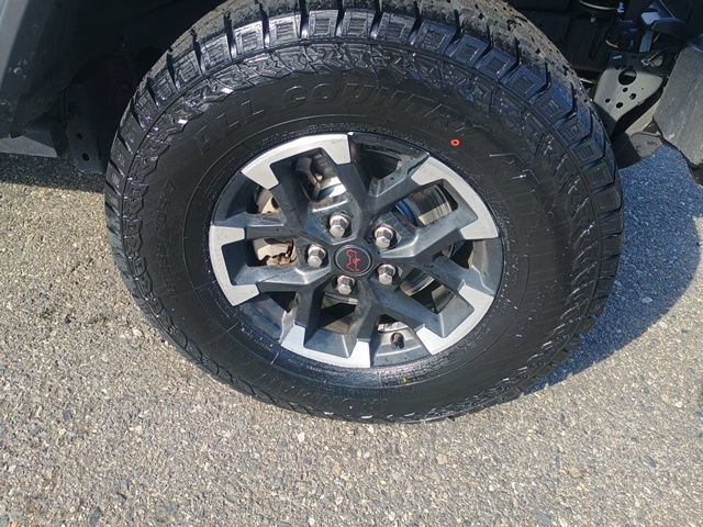 Used 2025 Jeep Wrangler Unlimited Rubicon AWD/4WD image 10
