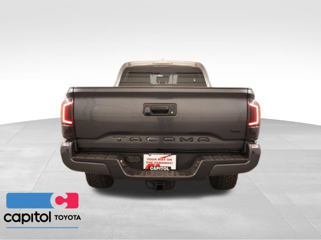 Certified 2021 Toyota Tacoma TRD Sport w/ TRD Premium Sport Package AWD/4WD image 4