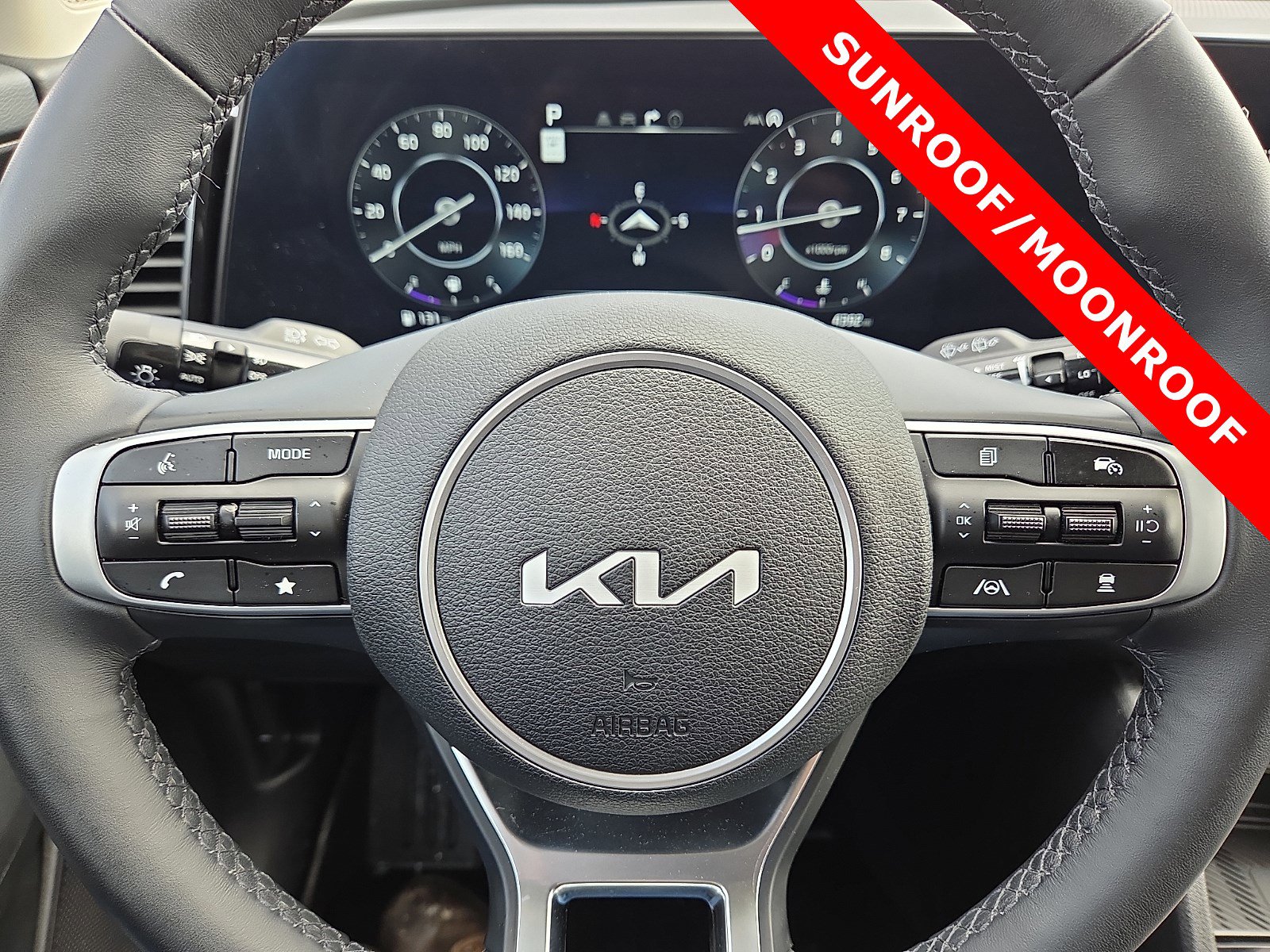 Used 2025 Kia Sportage SX image 24