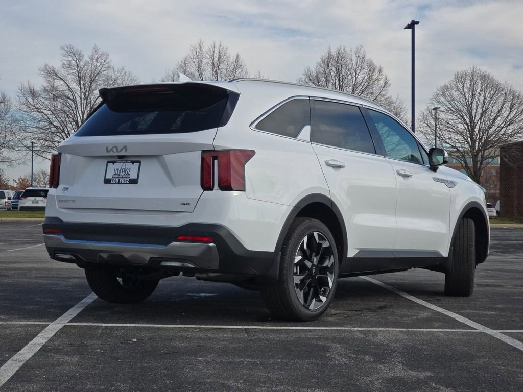 New 2026 Kia Sorento EX image 17