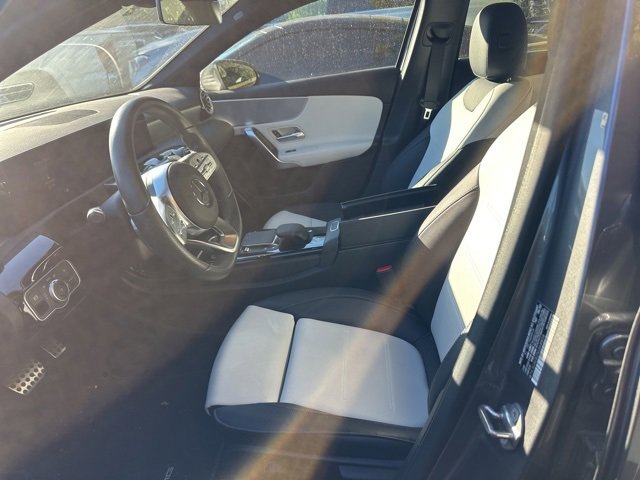 Used 2022 Mercedes-Benz A 220 image 10