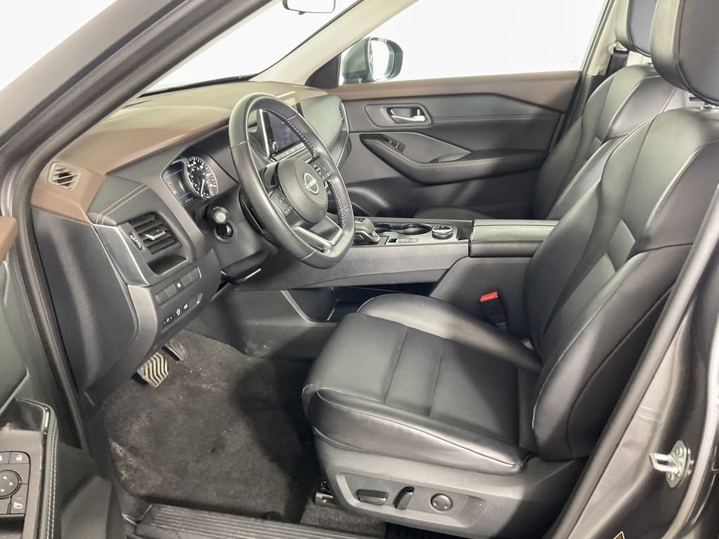 Used 2023 Nissan Rogue SV w/ SV Premium B Package AWD/4WD image 18