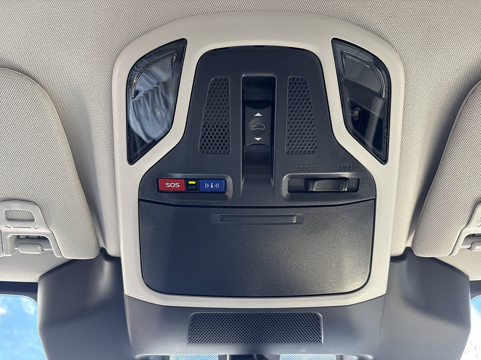 Used 2025 Subaru Outback Limited image 29