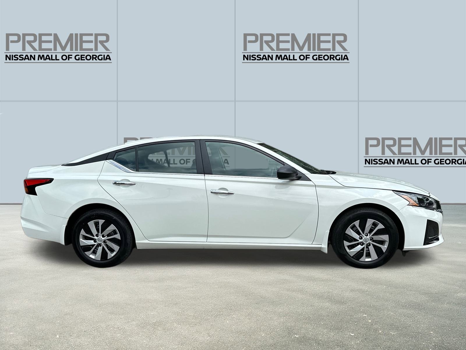 New 2025 Nissan Altima 2.5 S image 4