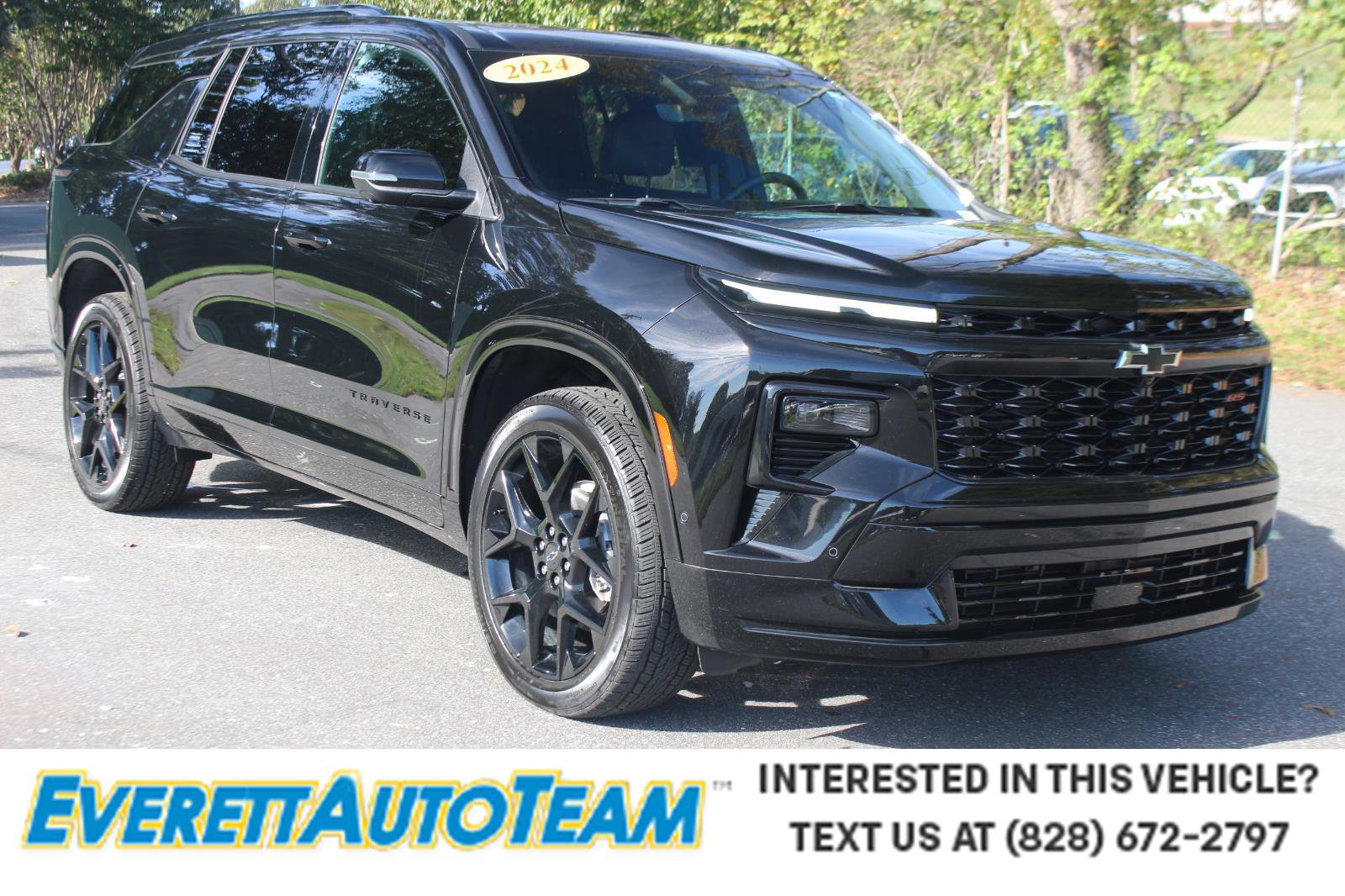 Used 2024 Chevrolet Traverse RS w/ LPO, Floor Liner Package