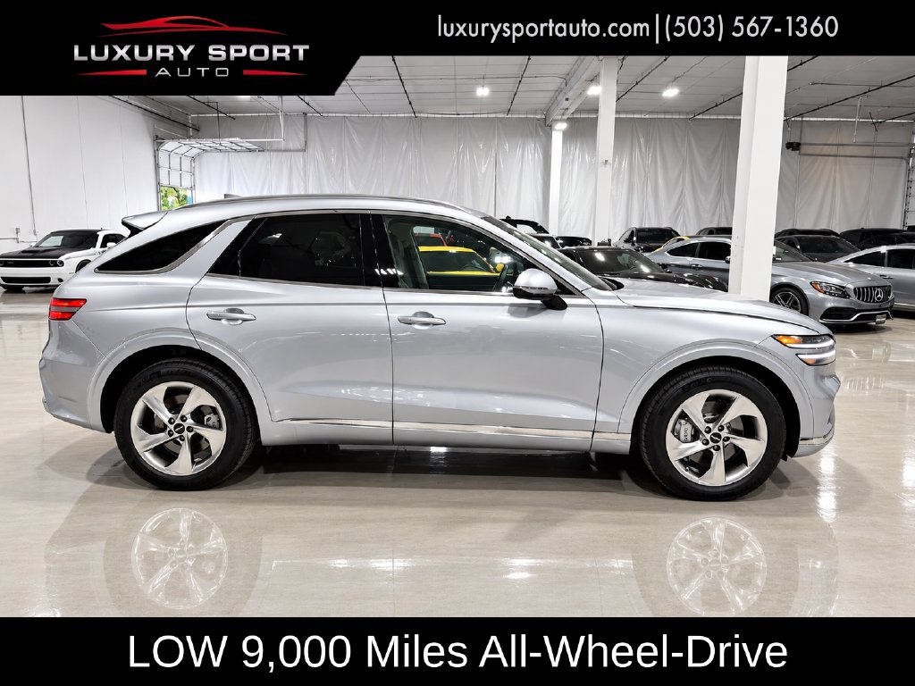 Used 2026 Genesis GV70 2.5T AWD/4WD image 6