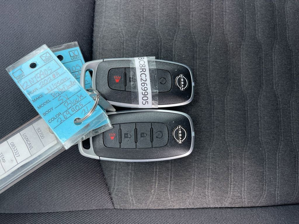 Used 2024 Nissan Pathfinder SV image 36