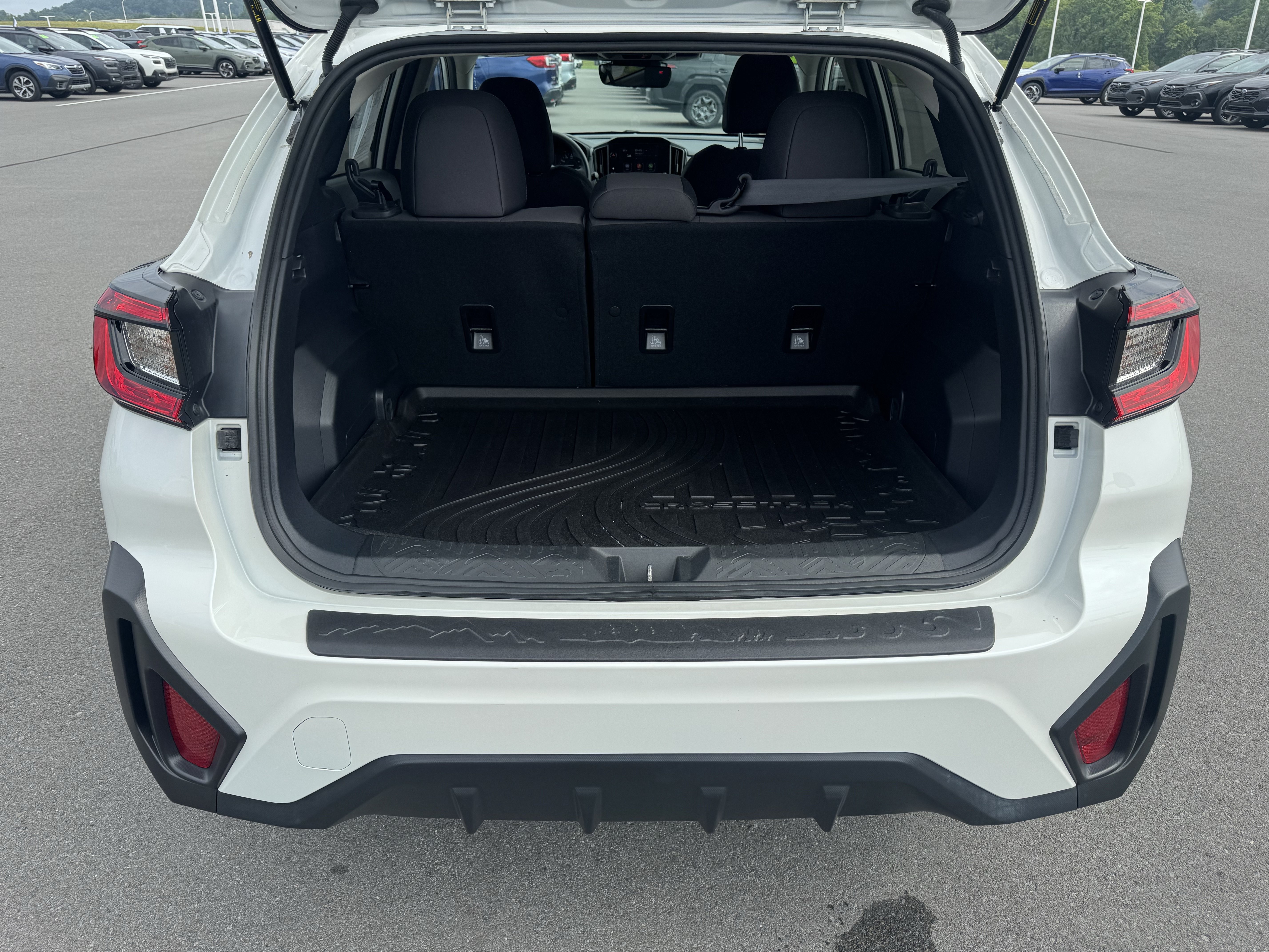 Certified 2026 Subaru Crosstrek 2.5i Premium AWD/4WD image 5
