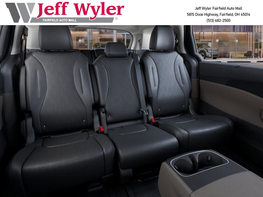 New 2026 Kia Carnival EX image 17