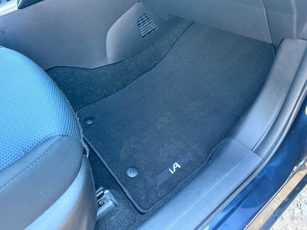 Used 2016 Scion iA Base 4dr Sedan 6M image 36