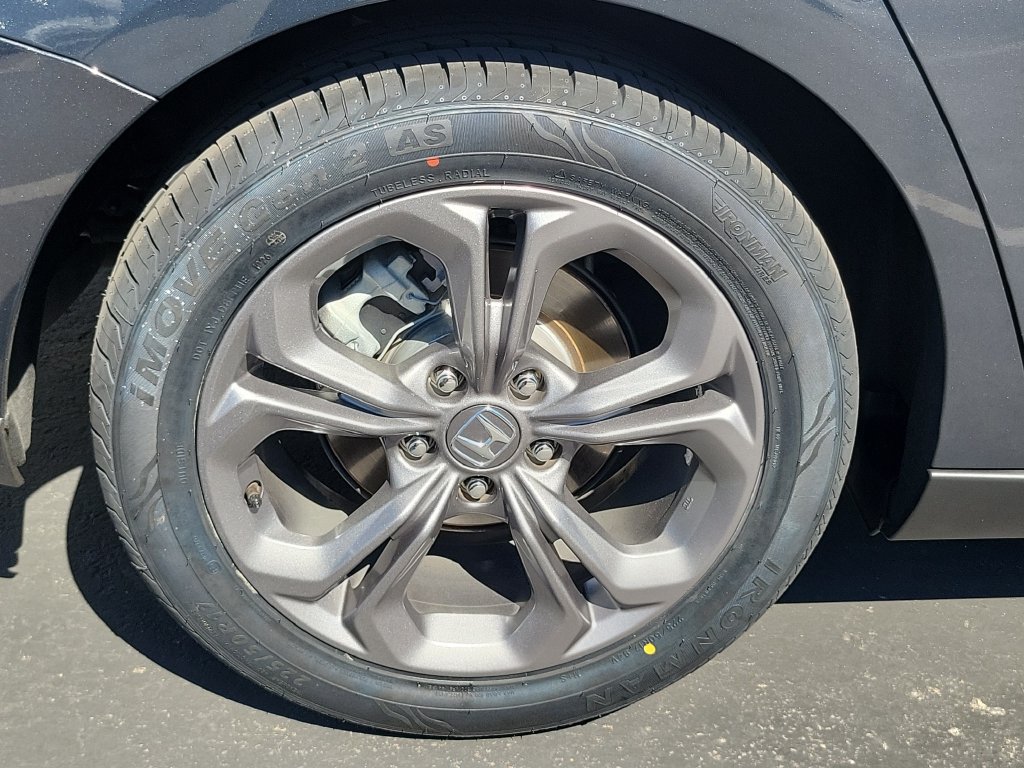 Certified 2024 Honda Accord EX image 7