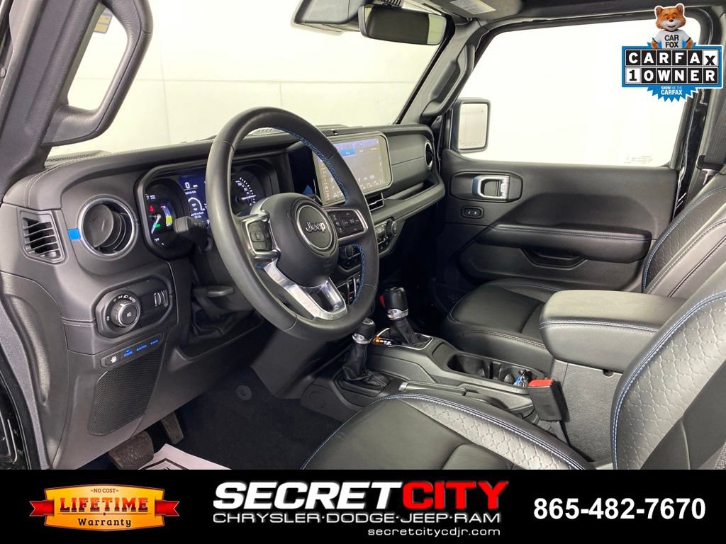 Used 2024 Jeep Wrangler High Altitude AWD/4WD image 11