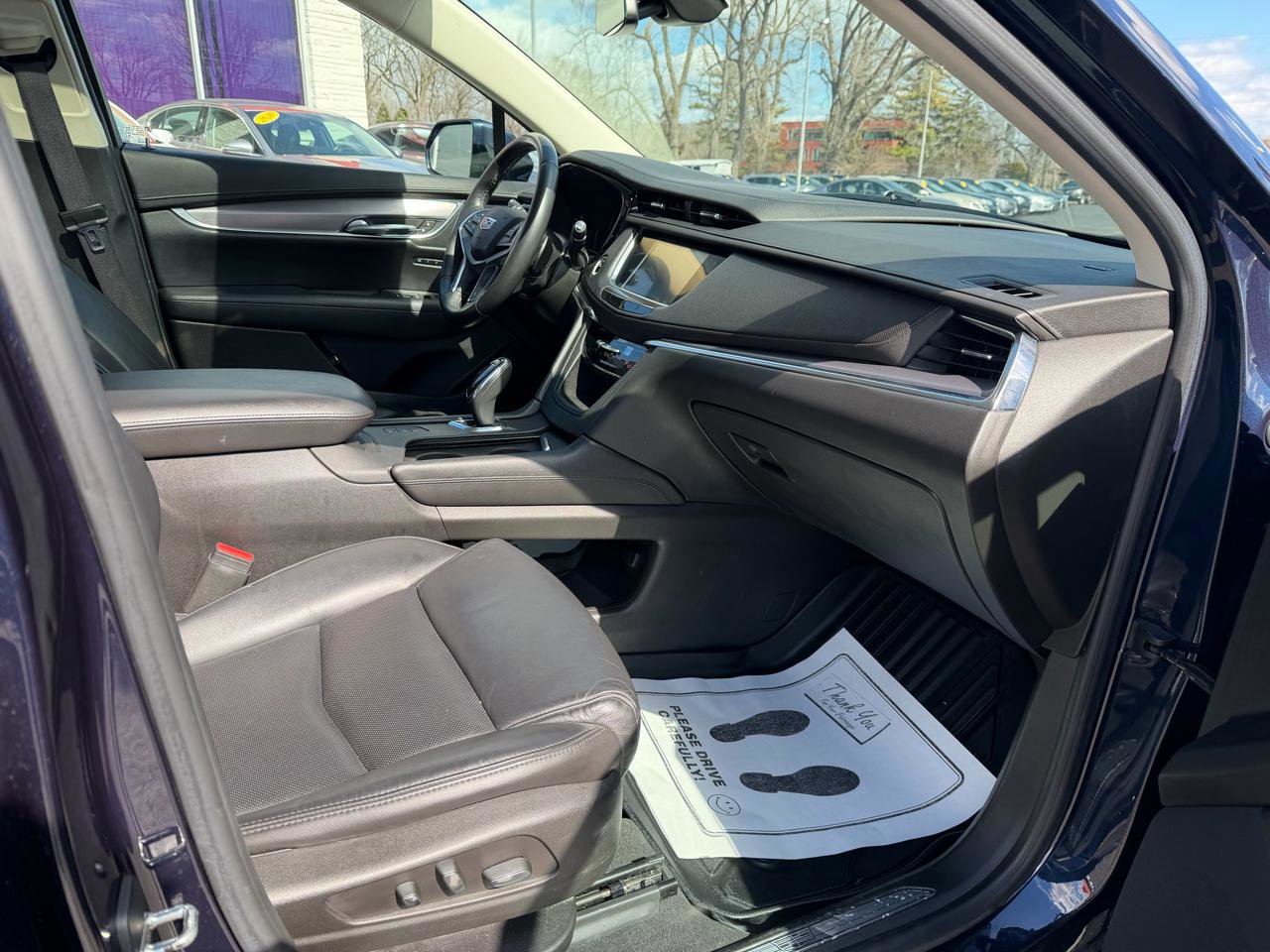 Used 2017 Cadillac XT5 Luxury image 17