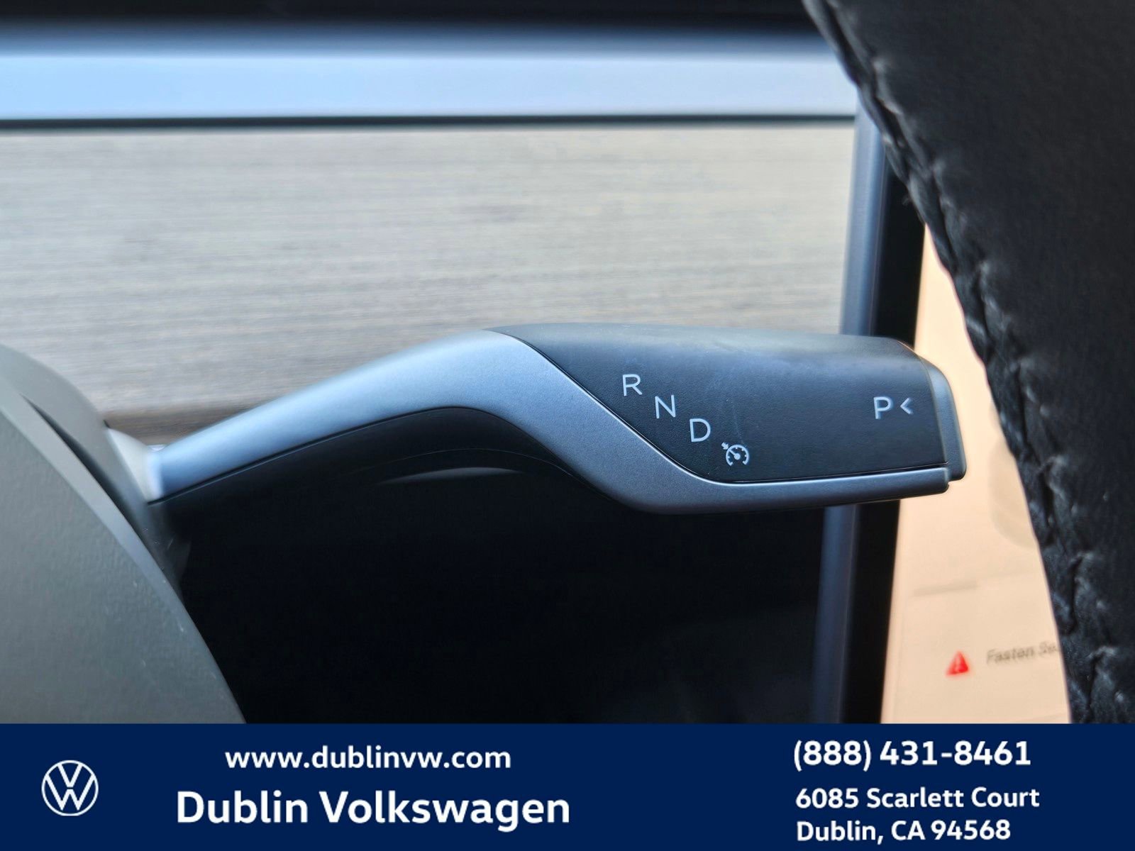 Used 2023 Tesla Model 3 Standard Range image 21