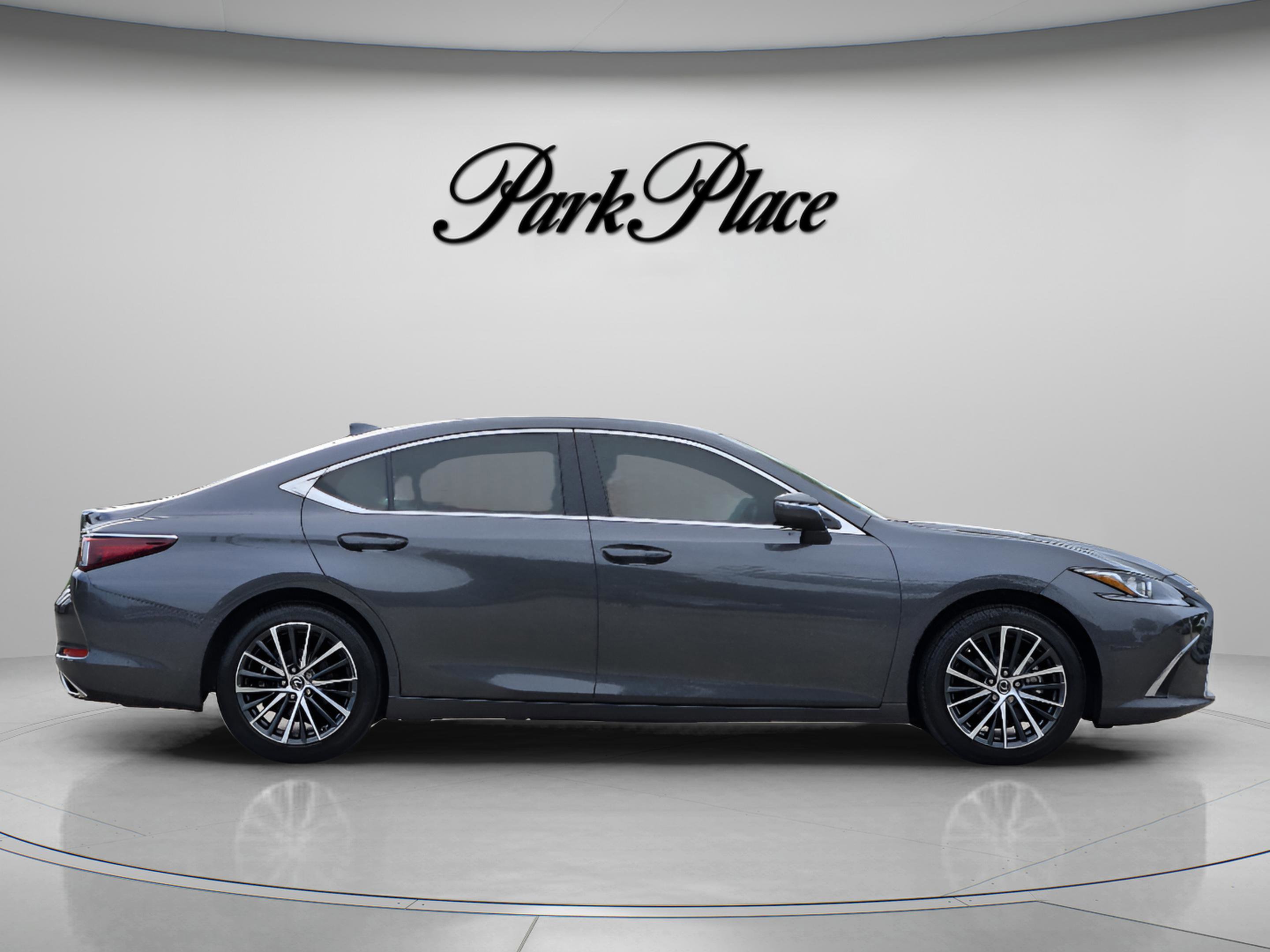 Used 2025 Lexus ES 350 Premium w/ Premium Package FWD image 6