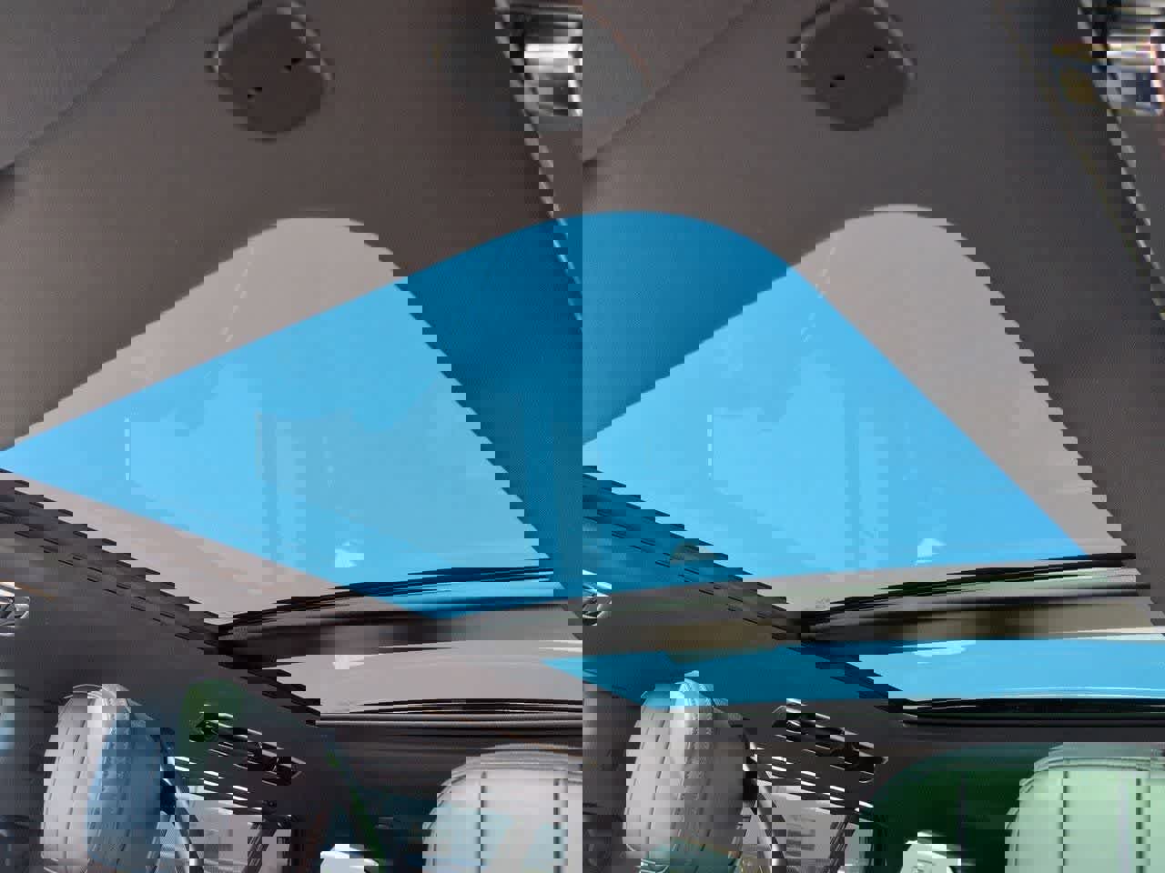 New 2026 Land Rover Range Rover Long Wheelbase SE image 19