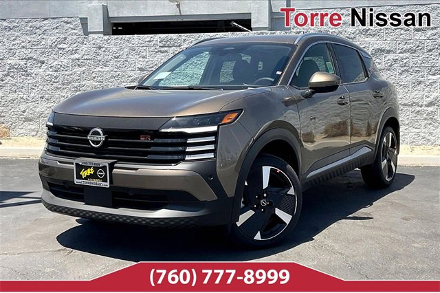 New 2025 Nissan Kicks SR w/ Illumination Package