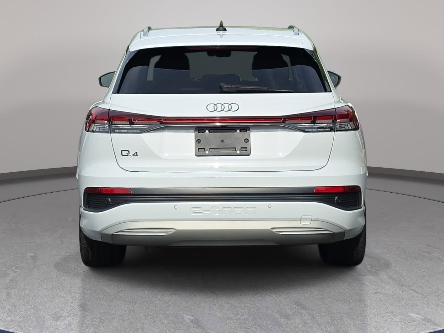 Used 2023 Audi Q4 e-tron Premium Plus w/ Premium Plus RWD image 6