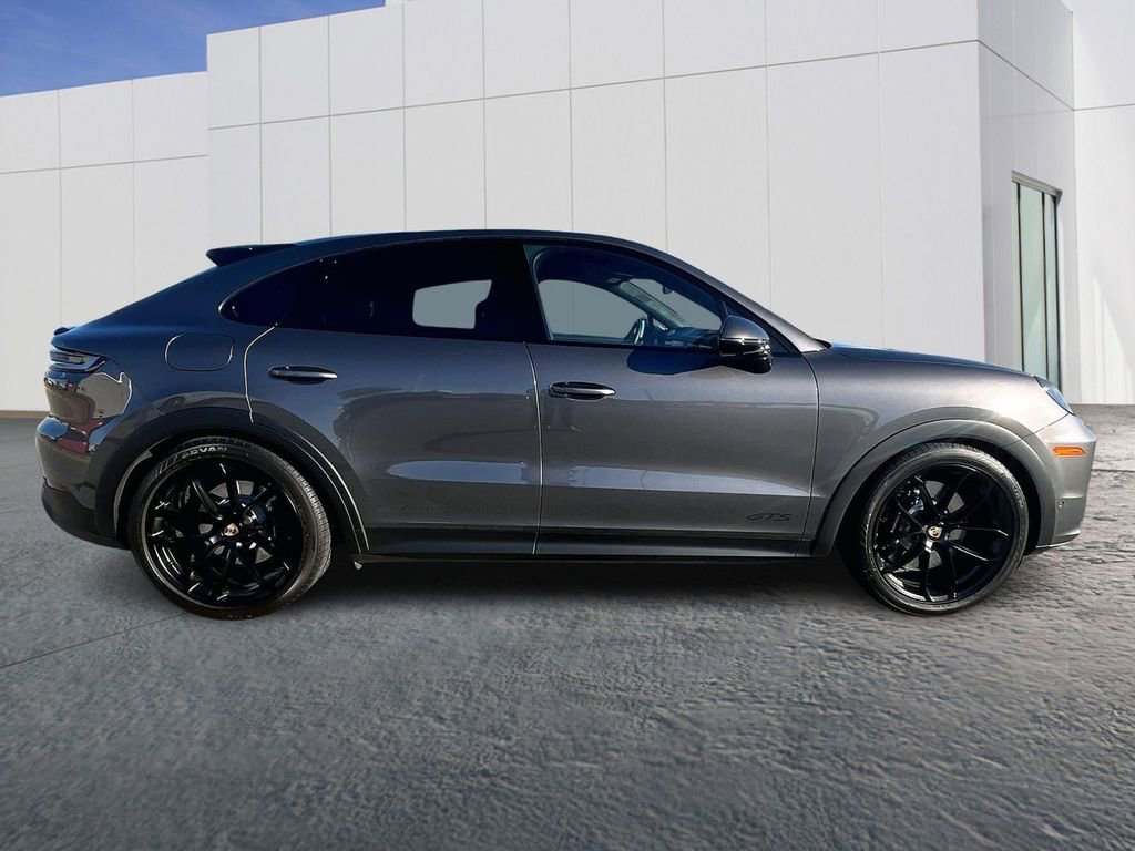 Certified 2025 Porsche Cayenne GTS image 8