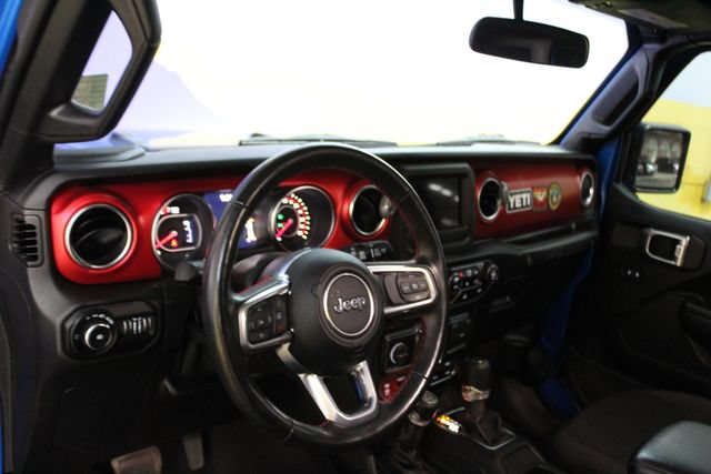 Used 2021 Jeep Wrangler Unlimited Rubicon w/ Cold Weather Group AWD/4WD image 14