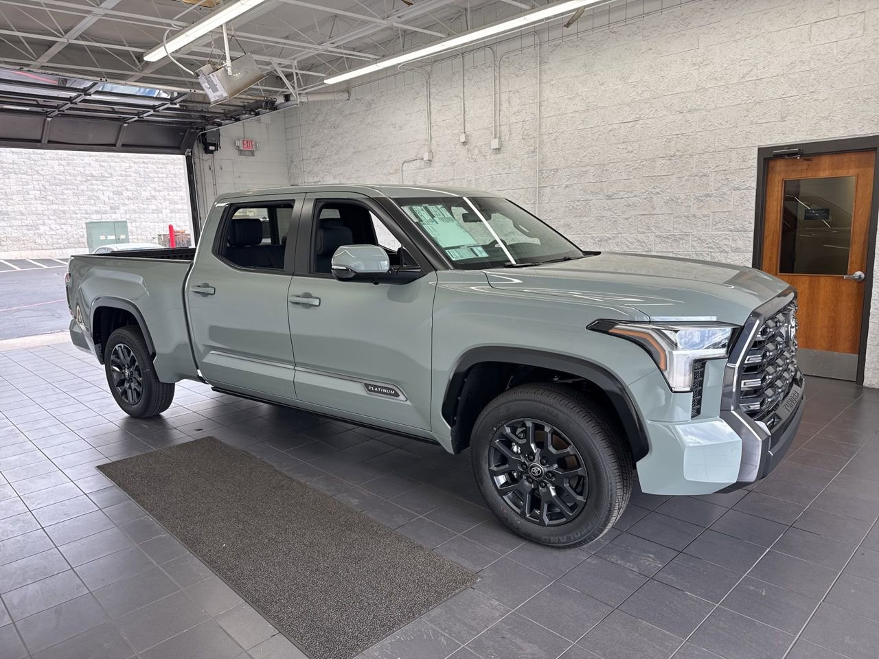 New 2026 Toyota Tundra Platinum AWD/4WD image 1