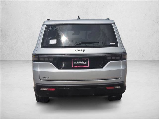 New 2026 Jeep Grand Wagoneer L Summit AWD/4WD image 8