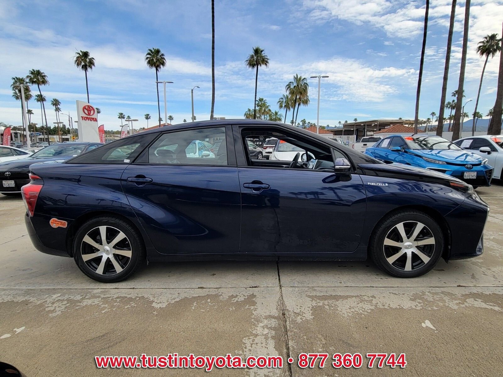Used 2016 Toyota Mirai image 3