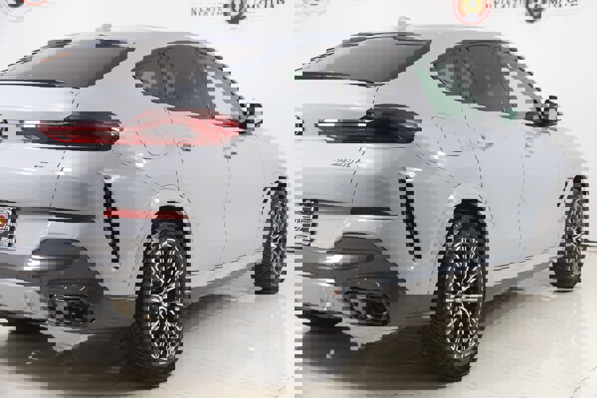 Used 2025 BMW X6 xDrive40i image 49