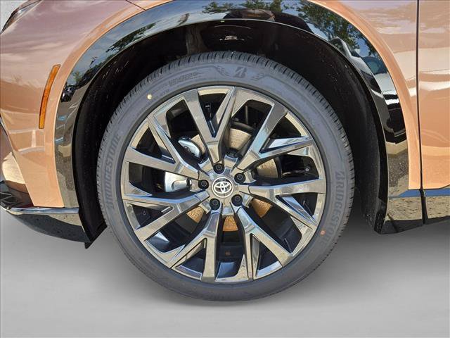 New 2026 Toyota Crown Signia AWD/4WD image 10
