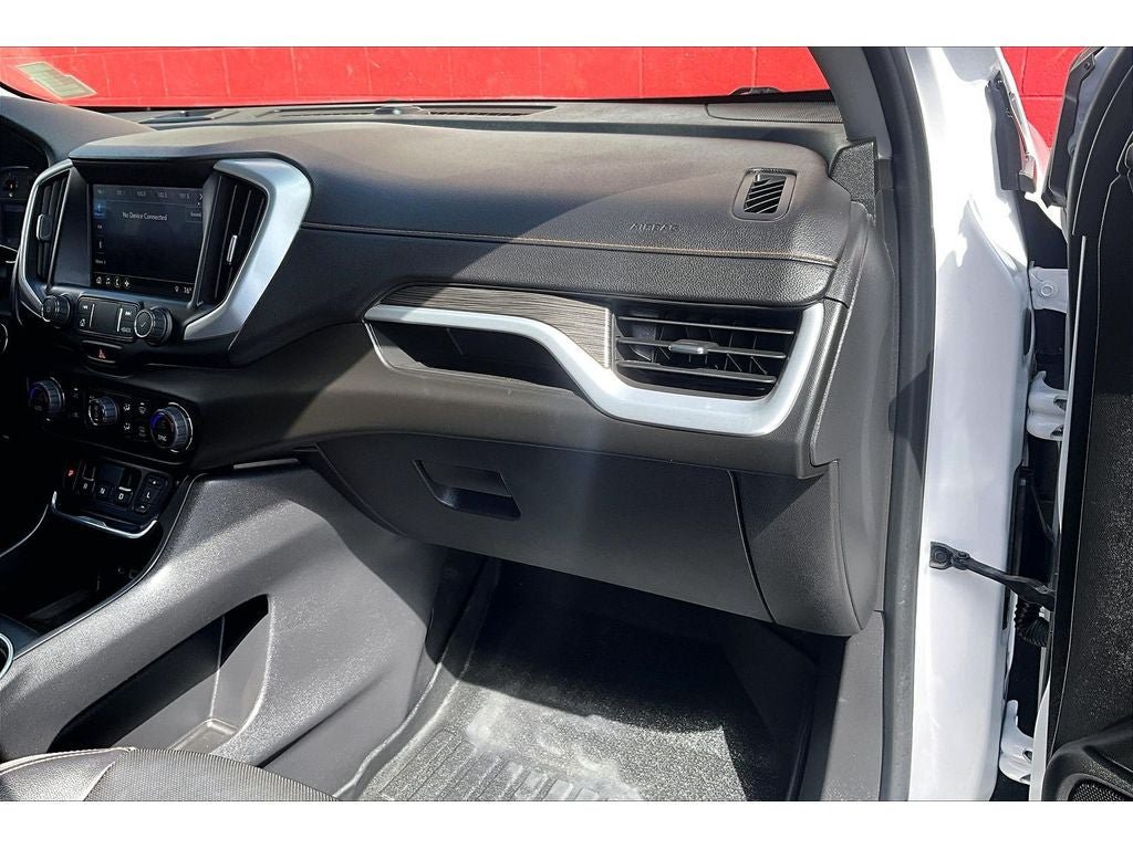 Used 2021 GMC Terrain SLT w/ Elevation Edition AWD/4WD image 17