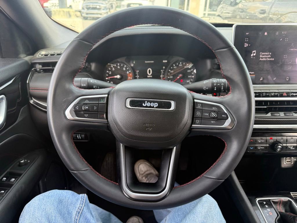 Used 2023 Jeep Compass Trailhawk AWD/4WD image 10